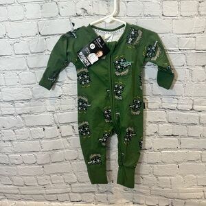 Bonds Pirate Pattern Zippie Romper